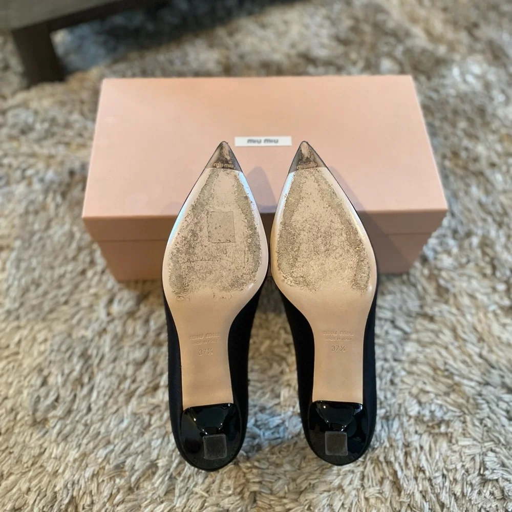 miu miu - black satin pumps, embellished with pearls and crystals - Picture 6 of 9